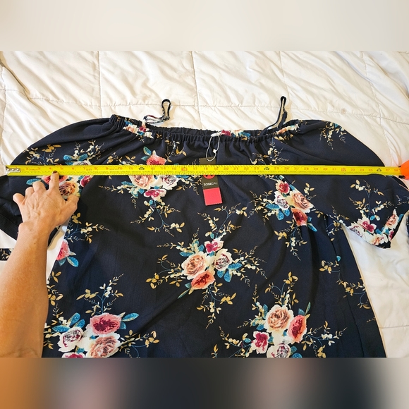 NWT Rosegal Blue Floral 🌺 adjustable off-the-shoulder blouse (4X) / Sz 20) 💙🌺 - Picture 11 of 16